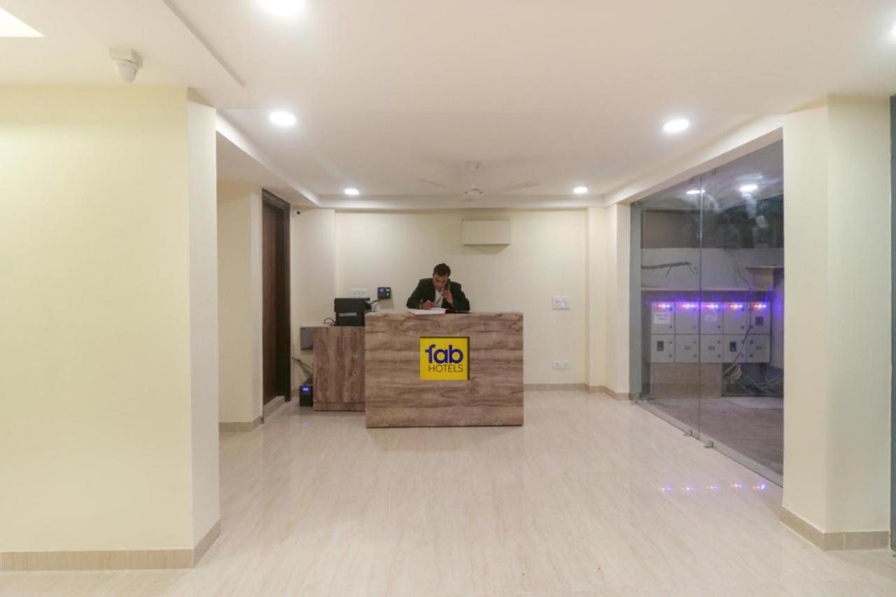 Fabhotel Comfort Residency II Гургаон Экстерьер фото